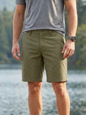 Eddie Bauer Men's Size 36 Chino Tech Performance Shorts Olive Green Wicking